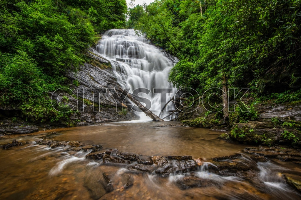 Stunning view of Kings Creek Falls in a lush North Carolina forest